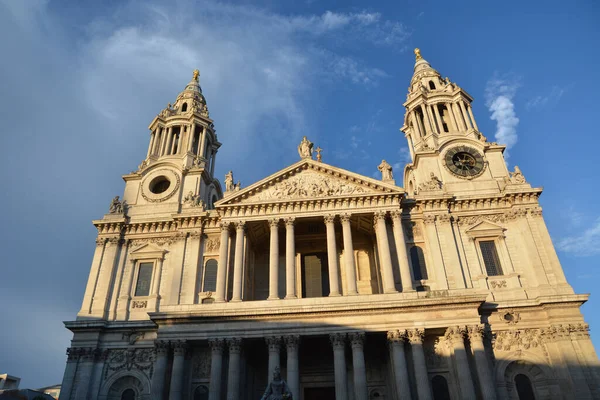 Londra Güzellik Şehri, 27 Mayıs 2017.