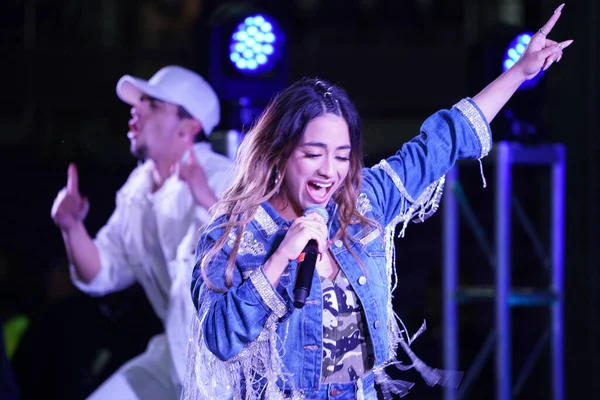 Şarkıcı Ally Brooke Maç Sonrası Konseri Pepsi tarafından 29 Şubat 2020 tarihinde Florida Exploria Stadyumu 'nda sunulmuştur..  