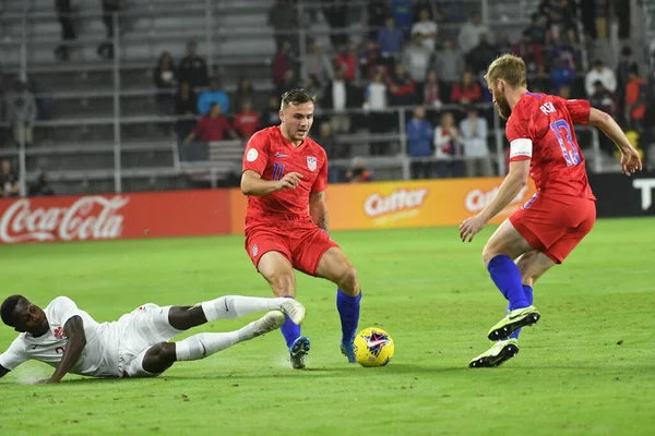 Amerikan Futbol Takımı 15 Kasım 2019 Cuma günü Orlando Florida 'daki Exploria Stadyumu' nda oynanan Concacaf Uluslar Ligi karşılaşmasında Kanada 'ya ev sahipliği yapmaktadır.