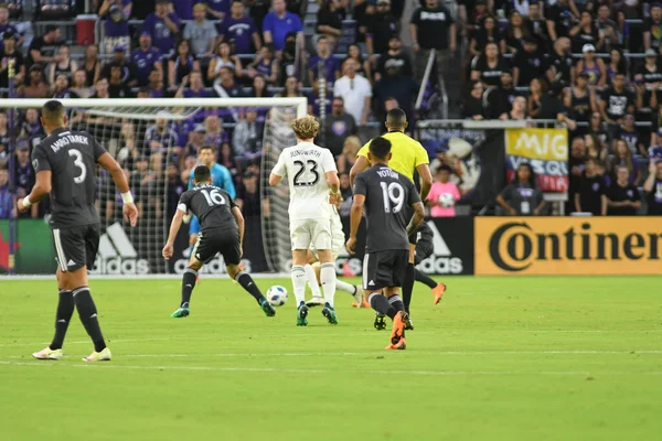 Orlando City 21 Nisan 2018 'de Orlando Florida' daki Exploria Stadyumu 'nda San Jose depremlerine ev sahipliği yaptı..  