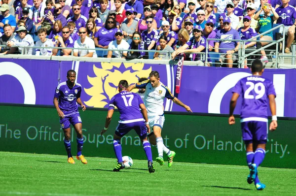 Orlando City SC, 6 Mart 2016 tarihinde Orlando Florida 'daki Citrus Bowl' da Real Salt Lake 'e ev sahipliği yaptı.. 