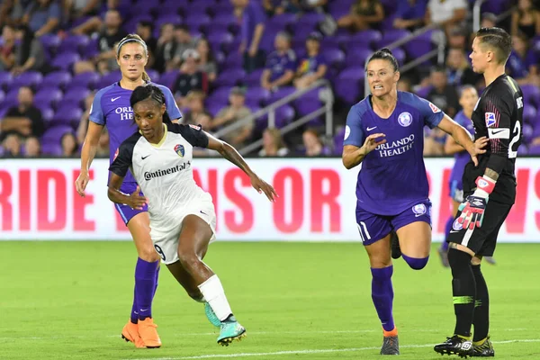 Orlando Pride, 23 Mayıs 2018 'de Orlando Florida' daki Exploria Stadyumu 'nda Kuzey Carolina Cesareti' ne ev sahipliği yapmaktadır..  