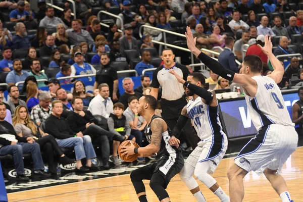 Die Orlando Magic Empfangen Februar 2019 Die Brooklyn Nets Amway — Stockfoto