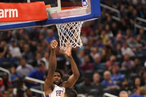 Orlando Magic, Philadelphia 76ers 'ı 14 Kasım 2018' de Orlando Florida 'daki Amway Center' da ağırlıyor..