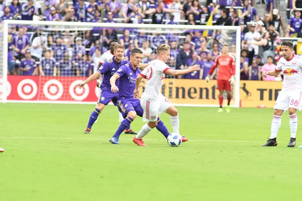 Orlando City, 31 Mart 2018 tarihinde Orlando Florida 'daki Exploria Stadyumu' nda New York Red Bulls 'a ev sahipliği yapmaktadır. Fotoğraf: Marty Jean-Louis