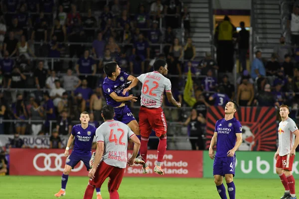Orlando City 21 Temmuz 2019 tarihinde Florida, Orlando 'da Exploria Stadyumu' nda New York Red Bulls 'a ev sahipliği yaptı..