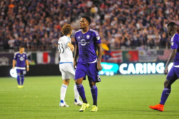 Orlando City SC, 3 Ekim 2015 'te Dünya Kampı Stadyumu' nda Montreal Çarpması 'na ev sahipliği yaptı..