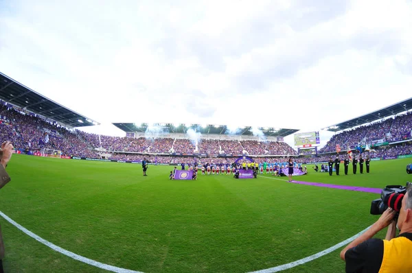 Orlando City, 5 Mart 2017 'de Orlando City Stadyumu' nda NYC FC 'ye ev sahipliği yaptı..  