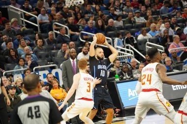 Orlando Magic 30 Aralık 2019 tarihinde Orlando, Florida 'daki Amway Center' da Atlanta Hawks 'a ev sahipliği yaptı.