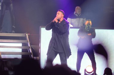 Baba Yankee ve Don Omar 7 Ağustos 2016 'da Orlando Florida' daki Amway Center 'da konser verdiler..  