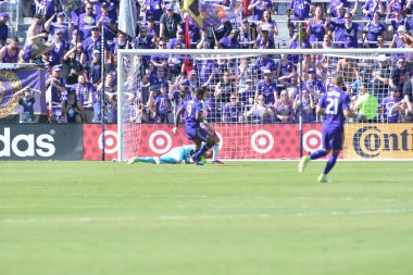 Orlando City SC, 9 Nisan 2019 'da Orlando, Florida' daki Citrus Bowl 'da New York Red Bulls' a ev sahipliği yapıyor..  