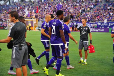 Orlando City SC sunucusu Sporting Kansas City Orlando Florida 'daki Dünya Kampı Stadyumu' nda 13 Eylül 2015 'te.
