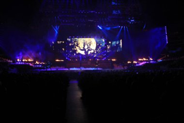 TransSibirya Orkestrası 14 Aralık 2014 'te Orlando Florida' daki Amway Center 'da konser verir..