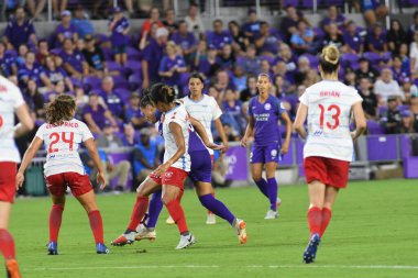 Orland Pride, 25 Ağustos 2018 'de Orlando Florida' daki Exploria Stadyumu 'nda Chicago Red Stars' a ev sahipliği yapıyor..