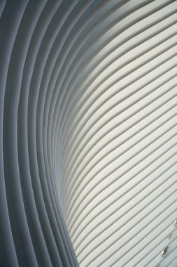  Yüksek binaların mimarisine bak 