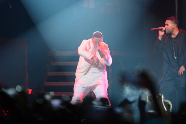 Baba Yankee ve Don Omar 7 Ağustos 2016 'da Orlando Florida' daki Amway Center 'da konser verdiler..  