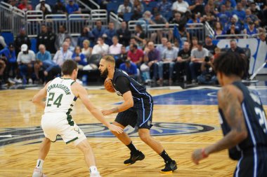 Orlando Magic, Orlando, Florida, ABD 'deki Amway Center' da Milwaukee Bucks 'a ev sahipliği yapıyor. 1 Kasım 2019.  