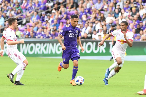 Orlando City, 31 Mart 2018 'de Orlando Florida' daki Exploria Stadyumu 'nda New York Red Bulls' a ev sahipliği yaptı..