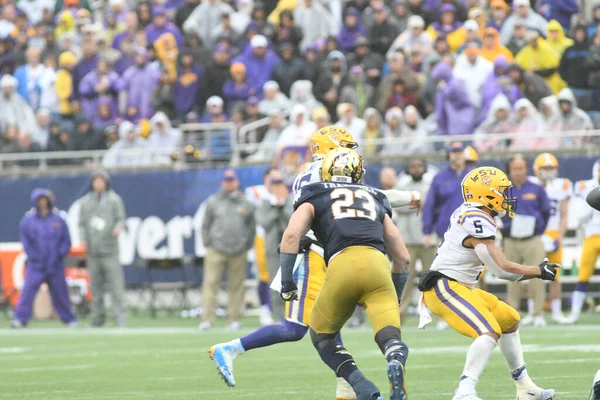 Notre Dame Tvář Lsu Během Citrus Bowl Stadionu Camping World — Stock fotografie