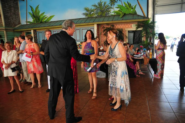 19 Eylül 2015 'te, Bebekler için Kahramanlar Sanford Florida' da bir bağış etkinliğine ev sahipliği yaptı..  