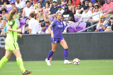 Orlando Pride 21 Temmuz 2018 'de Orlando Florida' daki Exploria Stadyumu 'nda Seattle Reign FC' ye ev sahipliği yapmaktadır. Fotoğraf: Marty Jean-Louis