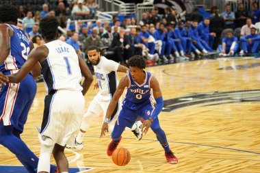 Orlando Magic 13 Ekim 2019 'da Florida, Orlando' daki Amway Center 'da Philadelphia 76ers' a ev sahipliği yaptı.. 