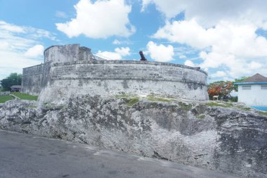 Kalenin eski duvarlarının manzarası