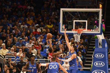 Orlando Magic 17 Ekim 2018 'de Orlando Florida' daki Amway Center 'da Miami Heat' i sunar..