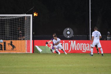 Los Angeles Galaksisi, 14 Temmuz 2020 'de Orlando Florida ABD' deki ESPN Vahşi Spor Dünyası 'nda düzenlenen MLS Sırt Turnuvası sırasında Portland Timbers ile karşı karşıya geldi.