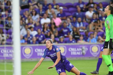 Orlando Pride, 23 Mayıs 2018 'de Orlando Florida' daki Exploria Stadyumu 'nda Kuzey Carolina Cesareti' ne ev sahipliği yapmaktadır..  