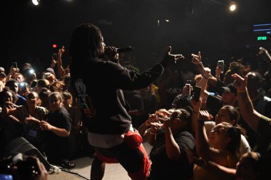 Crossover Kilisesi, 6 Ekim 2018 'de Tampa Florida' daki Crossover Kilisesi 'nde iki yıllık lezzet festivaline ev sahipliği yapıyor.. 