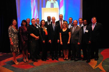 Florida Valisi Rick Scott 13 Ekim 2015 'te Orlando Florida' daki İnanç Sempozyumunda konuşma yapacak..