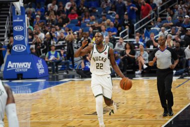Orlando Magic, Orlando, Florida, ABD 'deki Amway Center' da Milwaukee Bucks 'a ev sahipliği yapıyor. 1 Kasım 2019.  