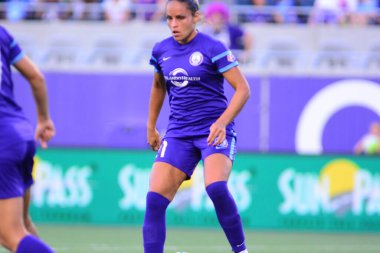 Orlando Pride sunucusu Houston Dash 23 Haziran 2016 'da Orlando Florida' daki Dünya Kampı Stadyumu 'nda..