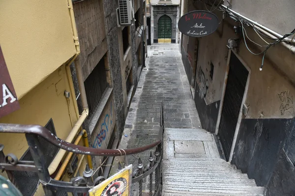 Beco Típico Europeu Edifícios Bonitos Antigos — Fotografia de Stock