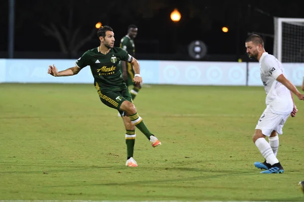 Los Angeles Galaksisi, 14 Temmuz 2020 'de Orlando Florida ABD' deki ESPN Vahşi Spor Dünyası 'nda düzenlenen MLS Sırt Turnuvası sırasında Portland Timbers ile karşı karşıya geldi.