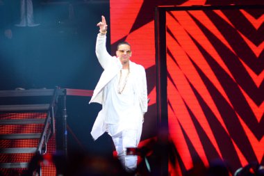 Baba Yankee ve Don Omar 7 Ağustos 2016 'da Orlando Florida' daki Amway Center 'da konser verdiler..  