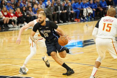 Orlando Magic 30 Aralık 2019 tarihinde Orlando, Florida 'daki Amway Center' da Atlanta Hawks 'a ev sahipliği yaptı.