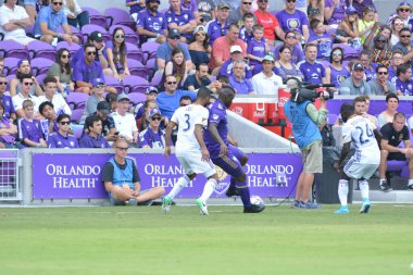 Orlando City 15 Nisan 2017 'de Florida, Orlando' daki Citrus Bowl 'da Los Angeles Galaksisine ev sahipliği yaptı..  