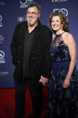 15 Ekim 2019 'da Nashville, Tennessee' deki Linbscome Üniversitesi 'nde verilen 50. GMA Dove Ödülleri sırasında kırmızı halı.