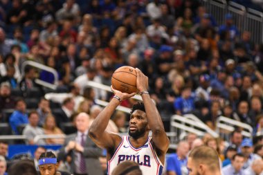 Orlando Magic, Philadelphia 76ers 'ı 14 Kasım 2018' de Orlando Florida 'daki Amway Center' da ağırlıyor..