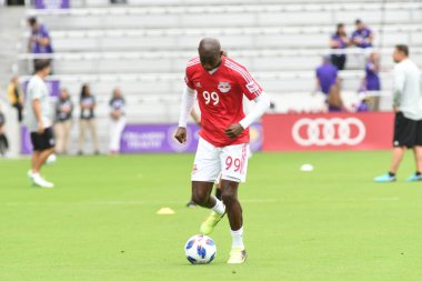 Orlando City, 31 Mart 2018 'de Orlando Florida' daki Exploria Stadyumu 'nda New York Red Bulls' a ev sahipliği yaptı..  