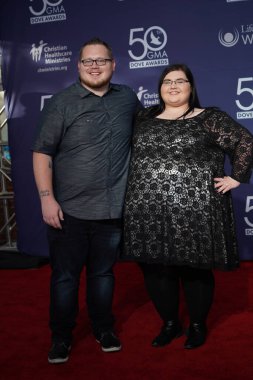 15 Ekim 2019 'da Nashville, Tennessee' deki Linbscome Üniversitesi 'nde verilen 50. GMA Dove Ödülleri sırasında kırmızı halı. 