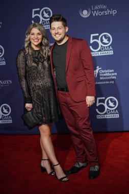 15 Ekim 2019 'da Nashville, Tennessee' deki Linbscome Üniversitesi 'nde verilen 50. GMA Dove Ödülleri sırasında kırmızı halı. 