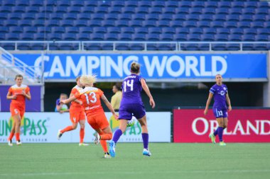 Orlando Pride sunucusu Houston Dash 23 Haziran 2016 'da Orlando Florida' daki Dünya Kampı Stadyumu 'nda..