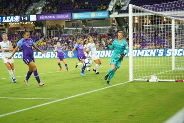Orlando Pride 20 Temmuz 2019 tarihinde Florida Exploria Stadyumu 'nda Sky Blue FC' ye ev sahipliği yaptı..