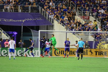 Orlando City, 24 Ağustos 2016 'da Orlando Florida' daki Kamp Dünyası Stadyumunda Toronto FC 'ye ev sahipliği yaptı..