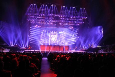 TransSibirya Orkestrası 14 Aralık 2014 'te Orlando Florida' daki Amway Center 'da konser verir..