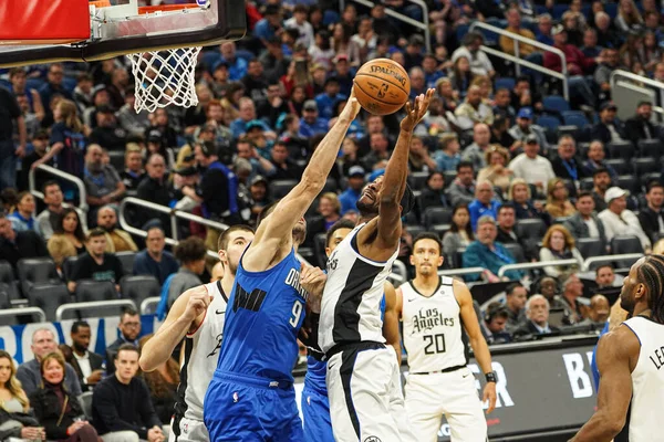 Jogador Orlando Magic Nikolai Vucevic Jogador Lagos Maurice Harkless Lutam — Fotografia de Stock