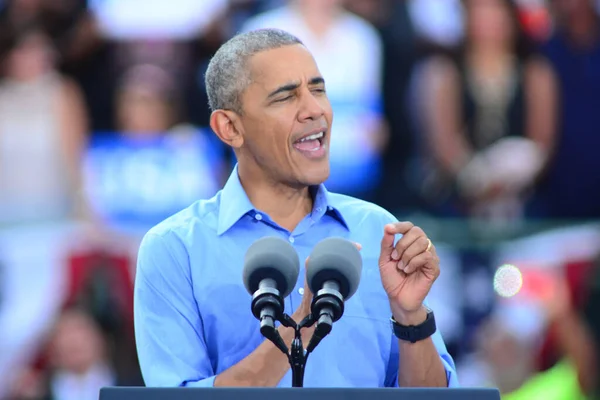 Presidente Barack Obama Habla Mitin Campaña Estadio Heritage Park Osceola — Foto de Stock